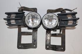 482498 Mitsubishi Montero Sport Fog Light Right And Left 2000-2004