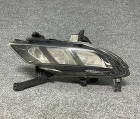 199-725-01 Nissan 2016-2018 Altima Front Left Driver Side Halogen Fog Light