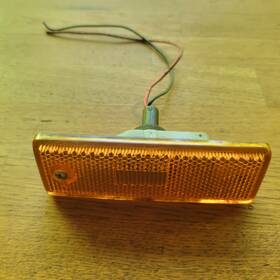 26185-01p10 Nissan 1984-1985 300zx Side Marker Lamp Left Driver Lh Light 26185-01p10 Nissan 1984-1985 300zx Side Marker Lamp Left Driver Lh Light