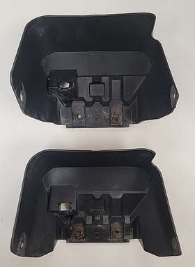 16531755 Oem 2004-2012 Chevy Colorado / Gmc Canyon Bumper Fog Light Brackets - Pair