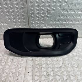 68274577ab Oem 2019-2021 Dodge Ram 1500 Left Driver Fog Lamp Bezel