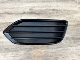 71105-t7a-j200 Oem 71105-t7a-j20 2019-21 Honda Hr-v Rh Fog Light Cover Part# 71105-t7a-j200 Oem 71105-t7a-j20 2019-21 Honda Hr-v Rh Fog Light Cover Part#