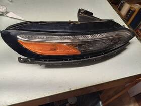 F00htc500821 Oem #f00htc500821 2014-2018 Jeep Cherokee Latitude Rh Headlight