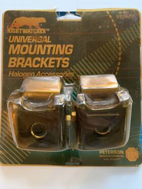 V520-09 Peterson Manufacturing Nightwatcher Univ. Mounting Brackets 1993 Nos Halogen Acc
