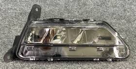 89209332 Porsche 2015-2018 Mecan Front Left Driver Side Bumper Fog Light Lamp