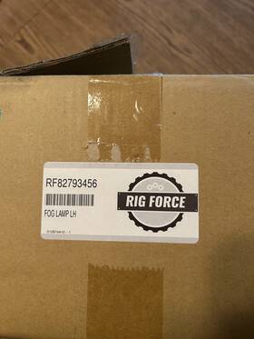 Rf82792356 Rig Force Semi Truck Fog Lights