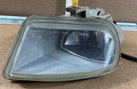 4320503 Saab 1993 - 1998 9000 Front Right Passenger Side Fog Light Oem