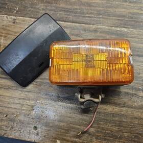 55751 Sears 55750 New Old Stock Quartz Halogen Amber Auxiliary Fog Light Model