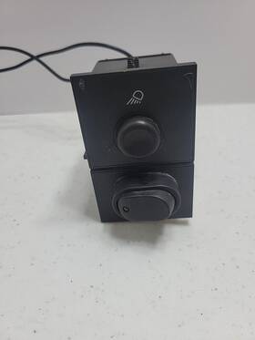 64spqb Standard Motor Products Fog Light Switch Fits Chevy Silverado 1500 Hd 2003 2005-2006