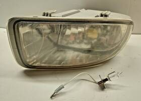 84501ae090 Subaru 2000 - 2002 Legacy Oem Fog Light Left Driver Side With Bulb Ships Fast