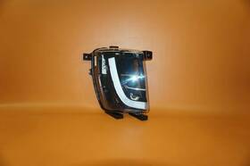 1034325-00-a Tesla Model X Fog Light Right Passenger 2016 2017 2018 2019 2020