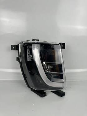 1034325-00-b Tesla 1034325 2016-2020 Model X Front Right Rh Fog Light Led Oem 19 18 1034325-00-b Tesla 1034325 2016-2020 Model X Front Right Rh Fog Light Led Oem 19 18