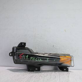 107739200e Tesla 2017-2023 Model 3 Right Passenger Side Fog Light Led Oem