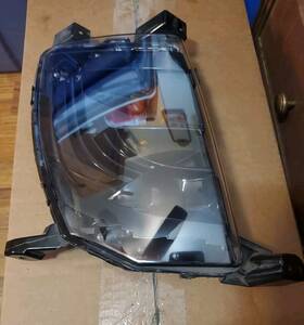 Hsg00132688 Tesla New Oem 2016-2020 Model-s Right Passenger Front Fog Light Fascia Lamp