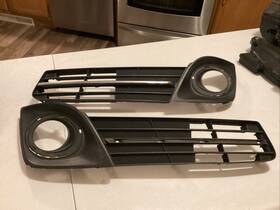 52030-06150 Toyota 2012-2014 Camry Front Bumper Lh And Rh Fog Lamp Cover Grille