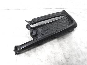 81481-12410 Toyota 2020-2022 Corolla Se Passenger Right Fog Light Trim Bezel