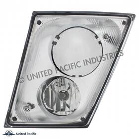 32592 United Pacific 2003-2017 Volvo Vnvnl Fog Light Assembly - Driver