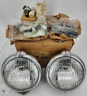 300-cp Unity Nos Vintage 12v Driving Fog Lights Ford Chevrolet Hotrod Ratrod Gm