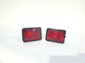 116.vw1403 Volkswagen 2003 Eurovan Oem Pair Rear Bumper Marker Reflectors
