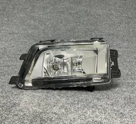 561-941-700-c Volkswagen 16-22 Passat Front Rh Side Bumper Fog Light Driving Lamp 561941700c