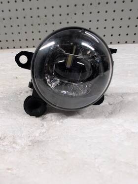 32228883 Volvo 2019 - 2023 Xc40 Front Left Driver Side Fog Light Lamp Oem 2920
