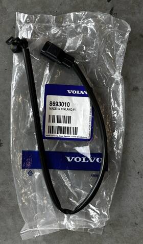 8693010 Volvo Genuine Rear Fog Lamp Socket/harness For 03-15 Xc90