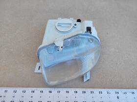 Volvo 9171064 1995-1998 S90 V90 960 Fog Light Bumper Mounted Right Rh Passenger