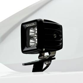 2x20w Zroadz 609579028042 For Chevy Silverado 1500 07-13 Pod Lights Hood Hinge Bolt-on 3 Inch Cube Flood