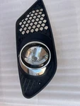 08-11 Mercedes Benz C-class Right Fog Light Oem 162887-01 And Bezel. Fixed Price $75.00.