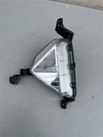 19 20 Hyundai Elantra Turn Signal Light Oem 92301-F2. Fixed Price $50.00.