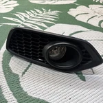 2019-2021 Honda Hr-v Front Right Bumper Fog Light W/ Bezel Cover 71105-T7W-A500. Fixed Price $50.00.