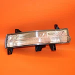 Jeep Compass Turn Signal Light Right Passenger 2017 2018 2019 2020 2021 53328150. Fixed Price $75.60.
