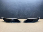 2013 To 2016 Lincoln Mkt Left+right Set Front Fog Light Bezel Oem R3019 Dg. Fixed Price $47.99.