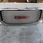 2015 - 2018 Gmc Yukon Denali Upper Grille Chrome Oem 22936420 With Emblem. Fixed Price $209.00.