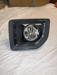 2015 2016 Gmc Sierra 2500 3500 Driver Left Side Fog Light W/bezel Oem #23178899. Fixed Price $65.00.